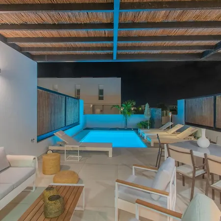 Serena Lua By Villalia Vila *